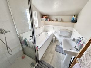 Bathroom- click for photo gallery